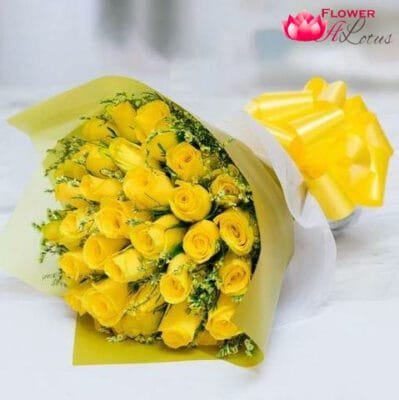 30 Bright Yellow Roses Bouquet
