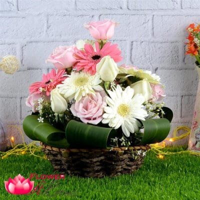 Gerbera N Roses Basket