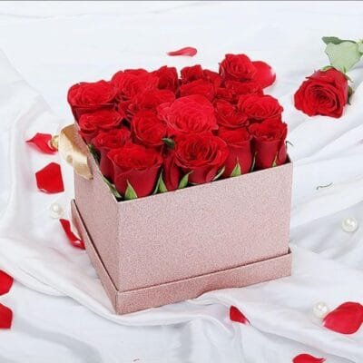 30 Red Rose In A Box