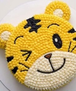 Cute Cat Cake