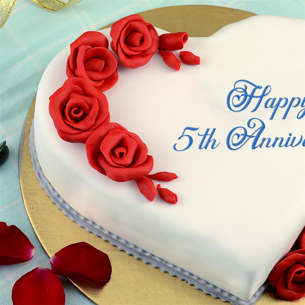 Heart Shape Anniversary Cake Design Heart Cake Kaise Banaye | Flowers Cake  Decorating Eggless Cake - YouTube