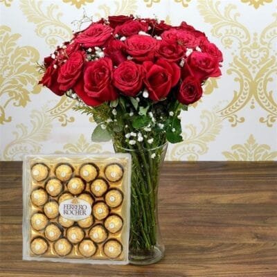 24 pcs Rocher with Bright Roses In a Vase