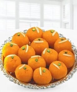 Besan laddoo